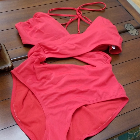 moxi blu Other - MOXI BLU RED 📍 MONOKINI